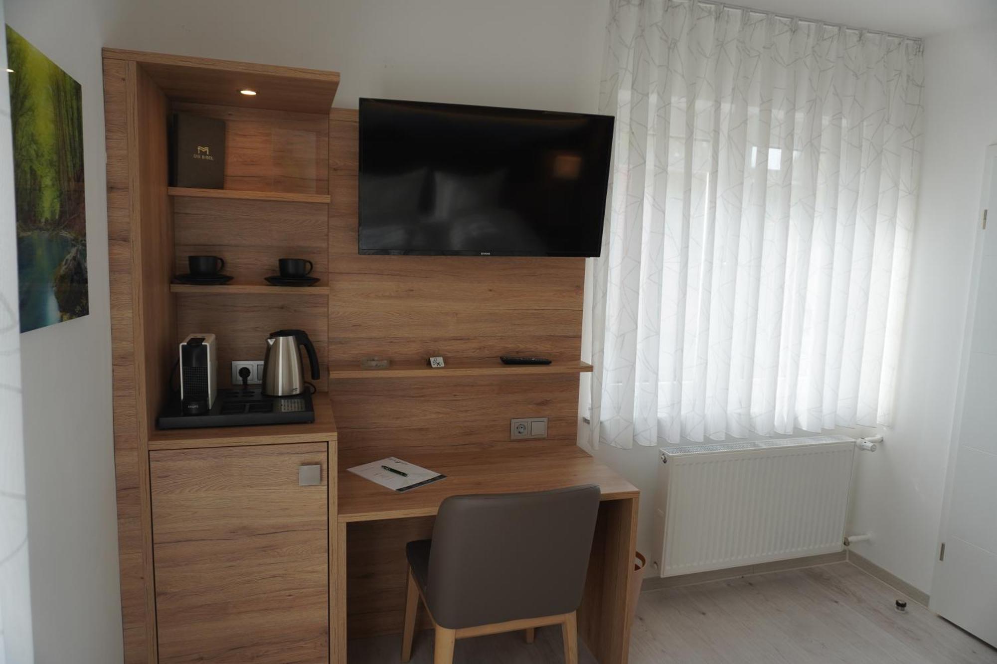 Hotel Talblick Dobel Pokoj fotografie